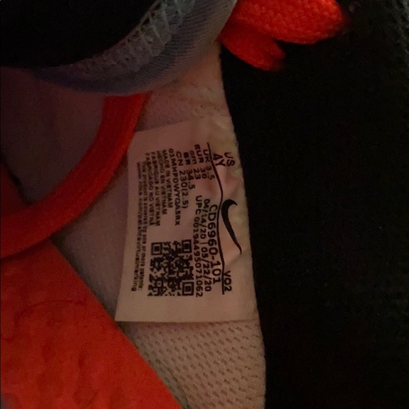 Nike Air Force 1 - Picture 6 of 6